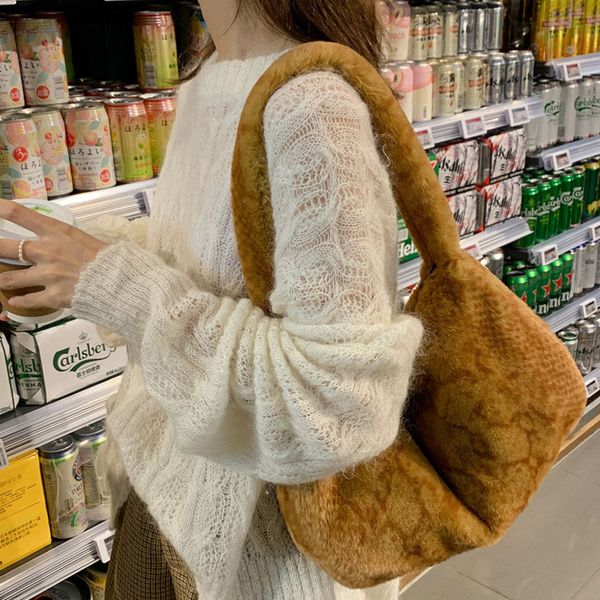 evening bags winter faux fur underarm bag women fashion leopard print shoulder bag sof plush small hand bags imitation rabbit fur handbag 23
evening bags winter faux fur underarm bag women fashion leopard print shoulder bag sof plush small hand bags imitation rabbit fur handbag 23
