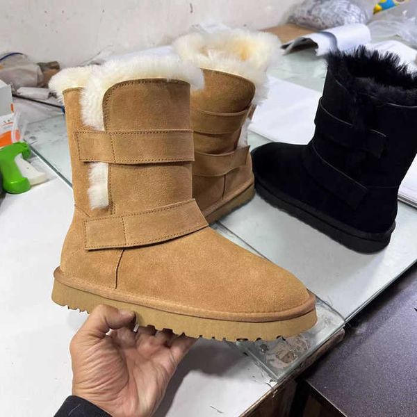 luxury brands winter new sheepskin wool integrated mid length snow boots for women with lacing genuine leather wool women's shoes super, Black
luxury brands winter new sheepskin wool integrated mid length snow boots for women with lacing genuine leather wool women's shoes super, Black