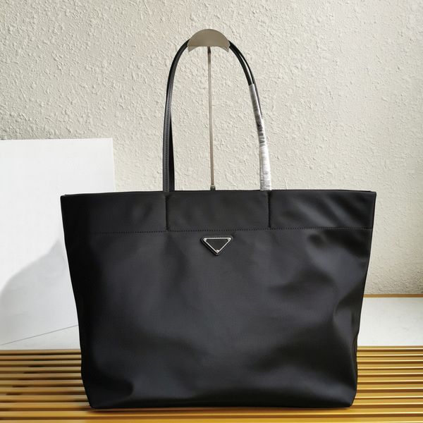 1bg107 classic women's tote bag high-end custom quality handbag nylon fabric to create a simple design, fashion, large capacity space i
1bg107 classic women's tote bag high-end custom quality handbag nylon fabric to create a simple design, fashion, large capacity space i