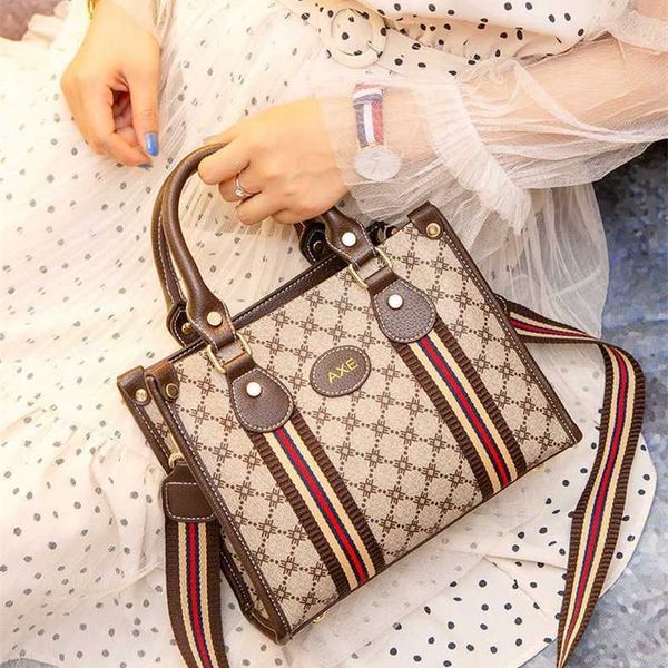 messenger bags purses new versatile handbag small bag new bag autumn and winter women's one shoulder fashion women's bag trend
messenger bags purses new versatile handbag small bag new bag autumn and winter women's one shoulder fashion women's bag trend