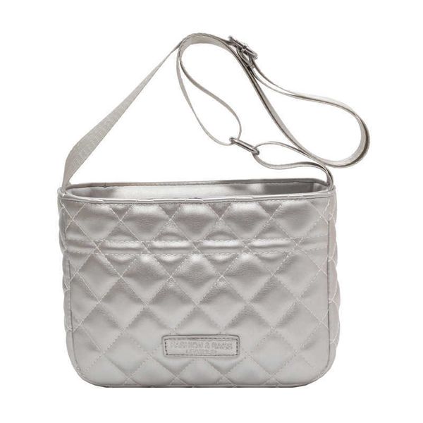 trendy versatile shoulder bag 2023 new simple and line crossbody bag water bucket bag underarm bag
trendy versatile shoulder bag 2023 new simple and line crossbody bag water bucket bag underarm bag