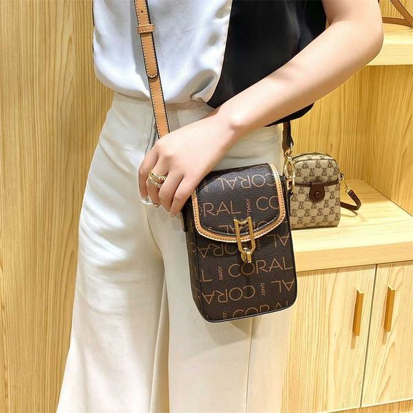 clearance purse fashionbag new women's crossbody bag one sling shoulder bag long phone bag small square bag
clearance purse fashionbag new women's crossbody bag one sling shoulder bag long phone bag small square bag