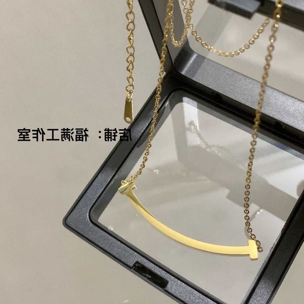 designer necklace and without smooth smile t family female collarbone necklace light luxury niche jewelry tiffaniess, Silver
designer necklace and without smooth smile t family female collarbone necklace light luxury niche jewelry tiffaniess, Silver