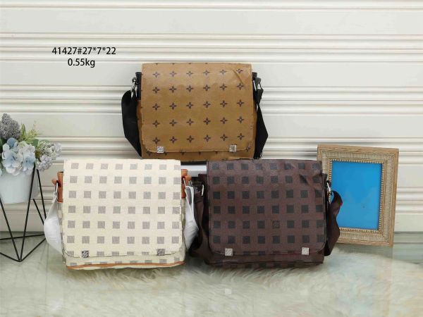 2023 luxury designer bag genuine leather crossbody bags district shoulder purse man briefcase classic flower wallet vintage handbag male mes
2023 luxury designer bag genuine leather crossbody bags district shoulder purse man briefcase classic flower wallet vintage handbag male mes