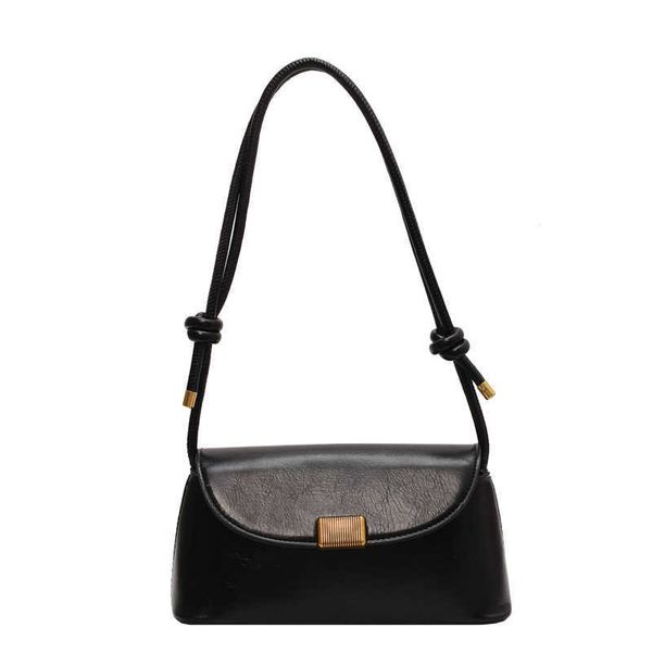 2023 autumn new underarm bag pu fashion trend one shoulder oblique straddle bag advanced foreign style portable small square bag
2023 autumn new underarm bag pu fashion trend one shoulder oblique straddle bag advanced foreign style portable small square bag