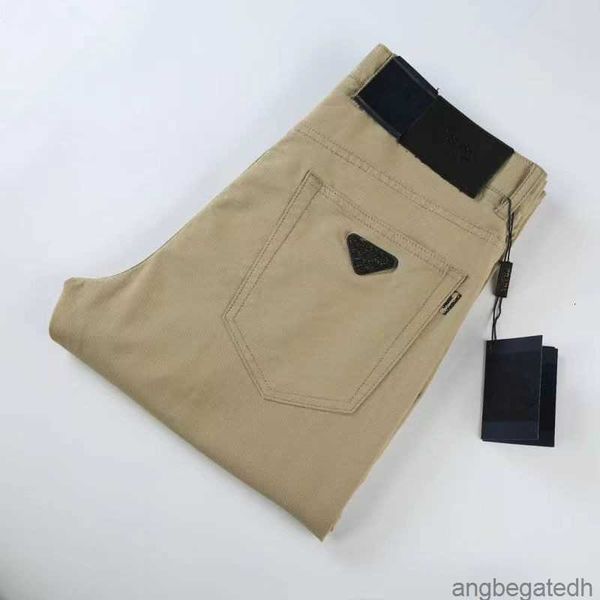 2023 new men's pants french paris fashion designer p letter men's casual quality pants straight leg pantsbr6j, Black
2023 new men's pants french paris fashion designer p letter men's casual quality pants straight leg pantsbr6j, Black