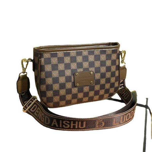 messenger bags purses women's new one sling shoulder crossbody women's bag fashion letter small square bag korean version wide sho
messenger bags purses women's new one sling shoulder crossbody women's bag fashion letter small square bag korean version wide sho