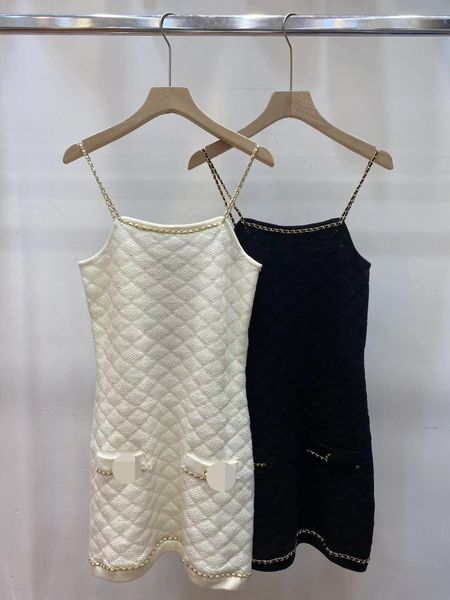 809 2023 autumn brand same style sweater sleeveless crew neck pullover fashion womens clothes womens dl, White;black
809 2023 autumn brand same style sweater sleeveless crew neck pullover fashion womens clothes womens dl, White;black