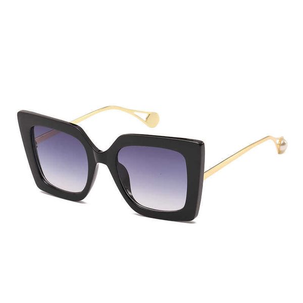 fashion sunglasses 2023 new mixed batch large frame gradient sunglasses high-definition sunglasses s3, White;black
fashion sunglasses 2023 new mixed batch large frame gradient sunglasses high-definition sunglasses s3, White;black