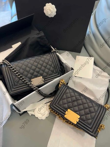 10a super original quality boy 20cm mini womem chain shoulder bags caviar lambskin leather luxury designer bag fashion crossbody flap handba
10a super original quality boy 20cm mini womem chain shoulder bags caviar lambskin leather luxury designer bag fashion crossbody flap handba