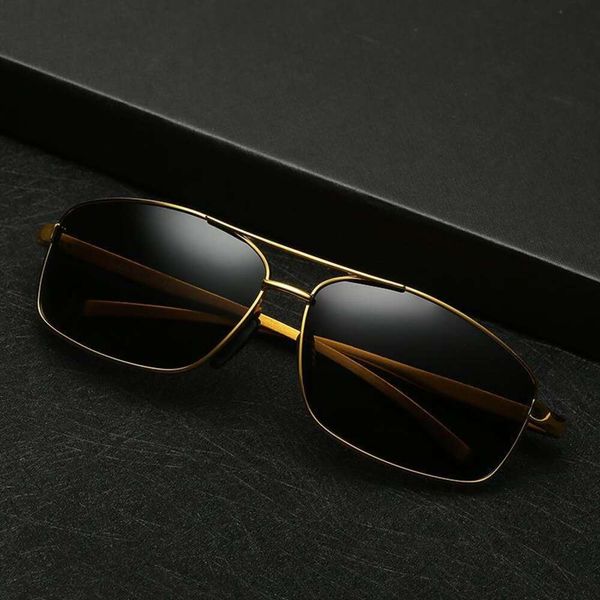 mens polarized aluminium magnesia colour changing sunglasses toad flyer glasses fishing, White;black
mens polarized aluminium magnesia colour changing sunglasses toad flyer glasses fishing, White;black