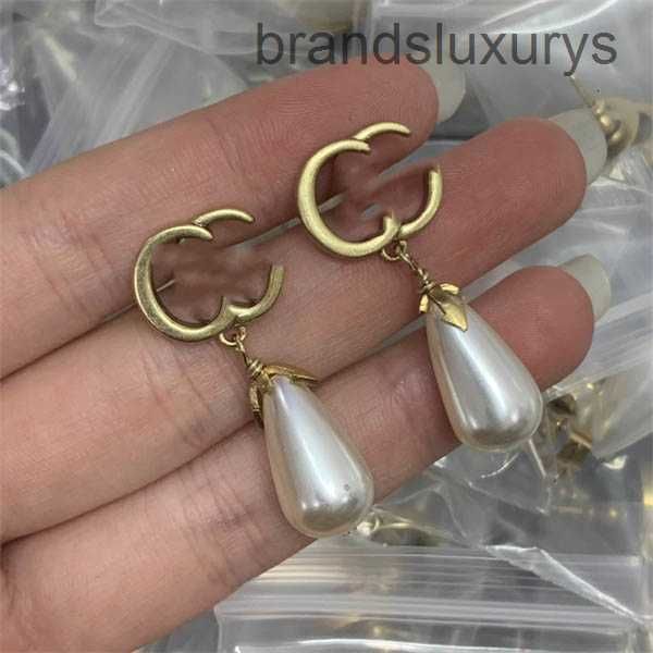 retro stud ggity designer charm gold earrings double letter g eardrop women party accessories earring with box 56, Golden;silver
retro stud ggity designer charm gold earrings double letter g eardrop women party accessories earring with box 56, Golden;silver