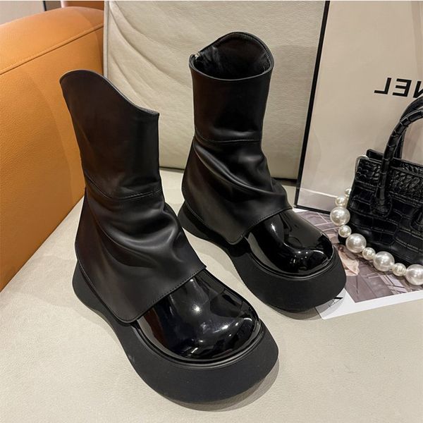 casual shoes fashion waterproof new product boots designer black women winter warm plush ankle booties non slip cotton padded outdoor shoes
casual shoes fashion waterproof new product boots designer black women winter warm plush ankle booties non slip cotton padded outdoor shoes