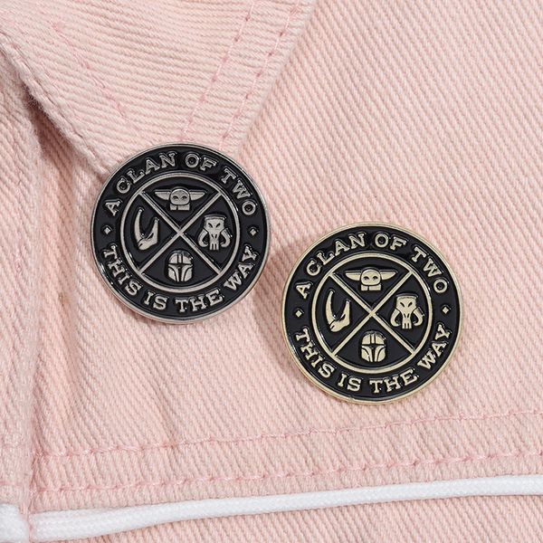retro armor helmet model brooches silver letters round alloy enamel badge pins european oil drop door style brooch women jewelry accessories, Gray
retro armor helmet model brooches silver letters round alloy enamel badge pins european oil drop door style brooch women jewelry accessories, Gray