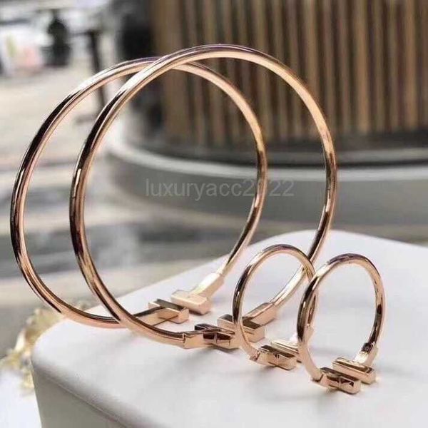 designer bracelet jewelry t double t sterling silver rose gold white beimu inlaid diamond fashion versatile opening valentine's day gif, Black
designer bracelet jewelry t double t sterling silver rose gold white beimu inlaid diamond fashion versatile opening valentine's day gif, Black