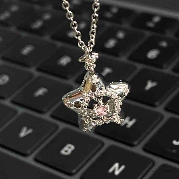 pendant necklaces new necklaces women collarbone chain design sense day gift for girlfriend jewelry gifts r230828, Silver
pendant necklaces new necklaces women collarbone chain design sense day gift for girlfriend jewelry gifts r230828, Silver