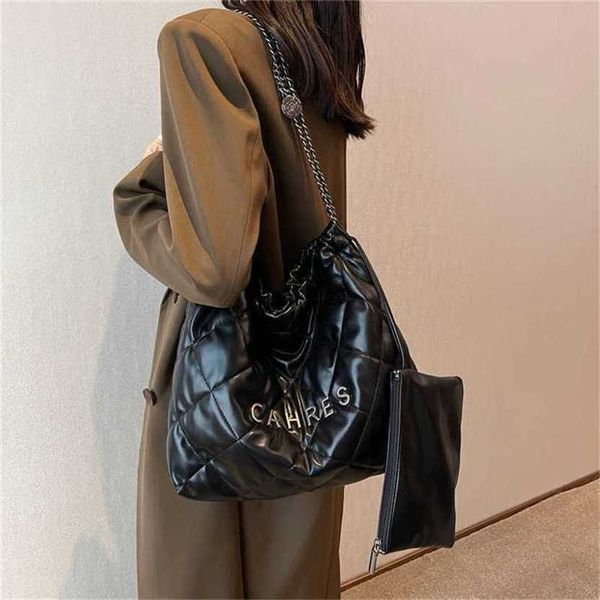 20% off bag 2024 new launch designer handbag lingge chain large capacity casual versatile garbage women's
20% off bag 2024 new launch designer handbag lingge chain large capacity casual versatile garbage women's