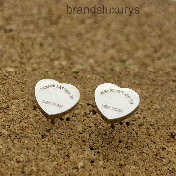 t gold heart earring women rose stud couple flannel bag stainless steel 10mm thick piercing jewelry gifts woman accessories wholesale, Golden;silver
t gold heart earring women rose stud couple flannel bag stainless steel 10mm thick piercing jewelry gifts woman accessories wholesale, Golden;silver