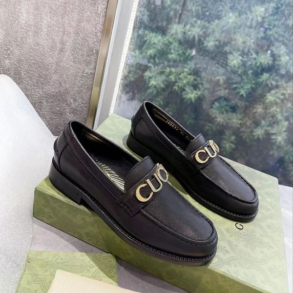 loafers slip-on shoes shoe lounge flats factory footwear black patent leather round apron toes luxury designers metal lettering logo low hee
loafers slip-on shoes shoe lounge flats factory footwear black patent leather round apron toes luxury designers metal lettering logo low hee
