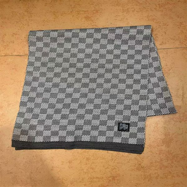 Echarpe SSYY MEN Couples Scarf High Quality Women Cashmere Scarf Full Letter Printed Scarfs Designerscarf
Echarpe SSYY MEN Couples Scarf High Quality Women Cashmere Scarf Full Letter Printed Scarfs Designerscarf