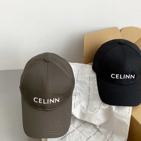 ce original letter baseball hat sun shaded embroidered hard duck tongue hat outdoor couple travel versatile hat, Blue;gray
ce original letter baseball hat sun shaded embroidered hard duck tongue hat outdoor couple travel versatile hat, Blue;gray