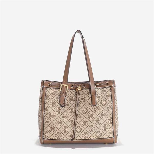 22% off bag 2024 new launch designer handbag early launch tb women's versatile large capacity drawstring handheld one tote
22% off bag 2024 new launch designer handbag early launch tb women's versatile large capacity drawstring handheld one tote