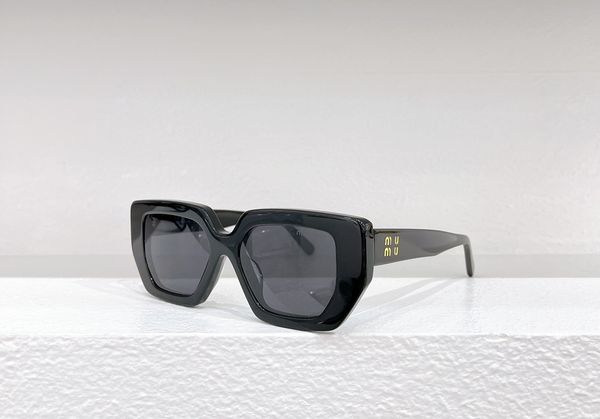 fashionable small frame square women's mi u sunglasses men's sun protection sunglasses trendy and fashionable, White;black
fashionable small frame square women's mi u sunglasses men's sun protection sunglasses trendy and fashionable, White;black