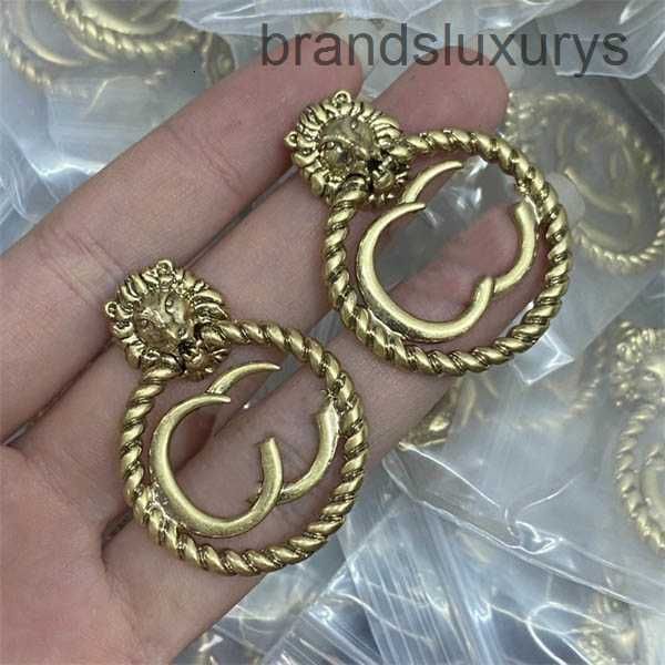 retro stud ggity designer charm gold earrings double letter g eardrop women party accessories earring with box 4344, Golden;silver
retro stud ggity designer charm gold earrings double letter g eardrop women party accessories earring with box 4344, Golden;silver