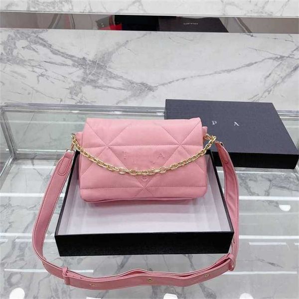 18% off bag 2024 new launch designer handbag p married casual simple and fashionable big ling grid flip women's chain one shoulder larg
18% off bag 2024 new launch designer handbag p married casual simple and fashionable big ling grid flip women's chain one shoulder larg