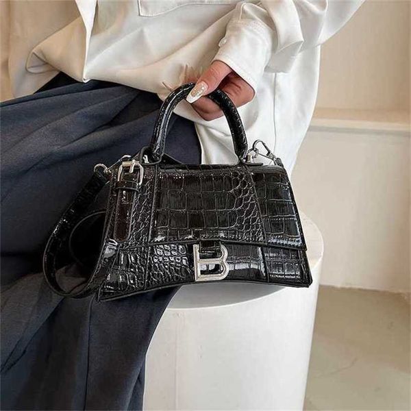 13% off bag 2024 new launch designer handbagsilver standard hourglass shoulder crocodile pattern hand women's crossbody high-end
13% off bag 2024 new launch designer handbagsilver standard hourglass shoulder crocodile pattern hand women's crossbody high-end