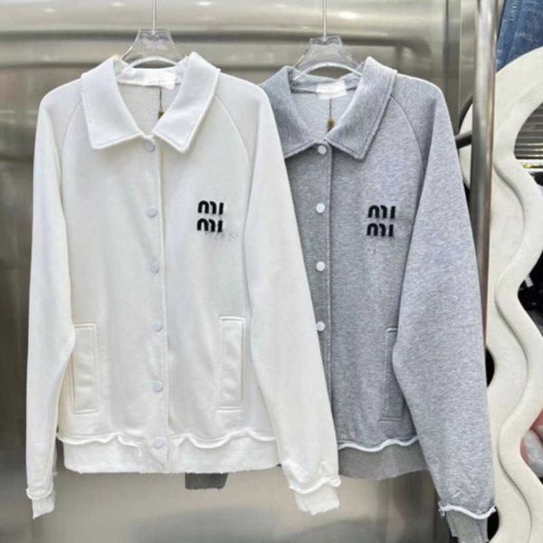 miu sweater embroidery varsity jacket women casual shirt designer cardigan coat luxury brand button shirts fashion warm baseball jackets loo, Black
miu sweater embroidery varsity jacket women casual shirt designer cardigan coat luxury brand button shirts fashion warm baseball jackets loo, Black