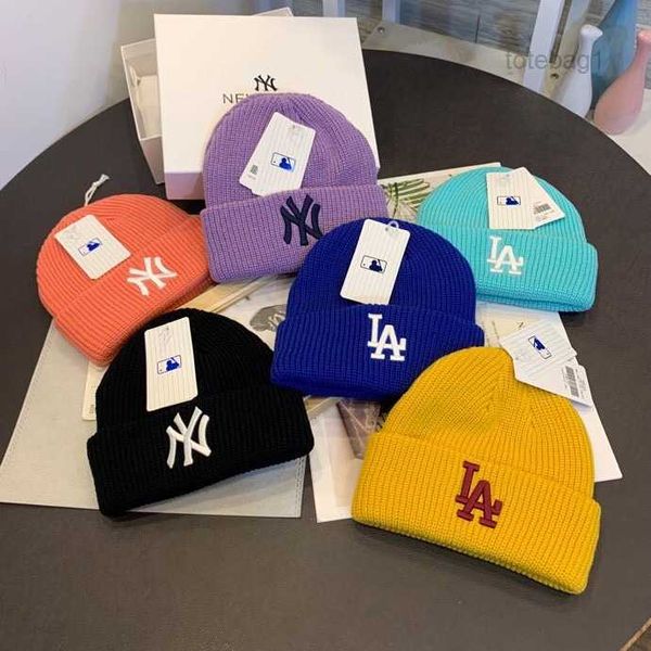 south korea china-chic brand ny small label woolen cap cold male female same outdoor warm parent child net red m2px, Blue;gray
south korea china-chic brand ny small label woolen cap cold male female same outdoor warm parent child net red m2px, Blue;gray