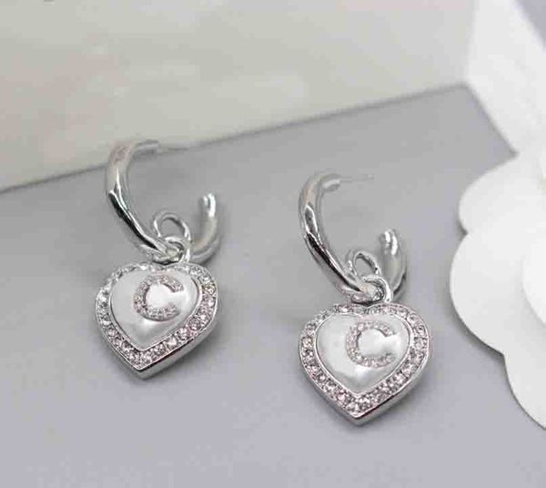 2023 luxury quality charm stud earring heart shape pendant necklace bracelet in silver plated have box stamp ps7570b, Golden
2023 luxury quality charm stud earring heart shape pendant necklace bracelet in silver plated have box stamp ps7570b, Golden