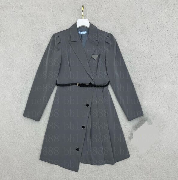 24 women's suit pleated dress with engraved buttons/matching letter belt/2 color three size 826, Black
24 women's suit pleated dress with engraved buttons/matching letter belt/2 color three size 826, Black
