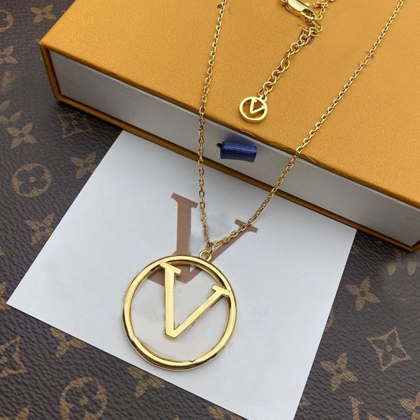 luxury designer necklace woman l letter pendant necklaces 18k gold women wedding jewerlry accessories, Silver
luxury designer necklace woman l letter pendant necklaces 18k gold women wedding jewerlry accessories, Silver