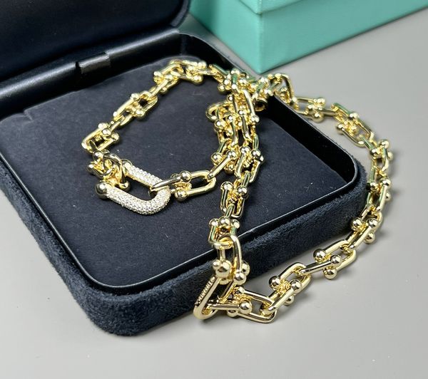 designer heart love necklace gold silver chain stainless steel couple with diamond pendant luxury jewelry girlfriend accessories engagement
designer heart love necklace gold silver chain stainless steel couple with diamond pendant luxury jewelry girlfriend accessories engagement