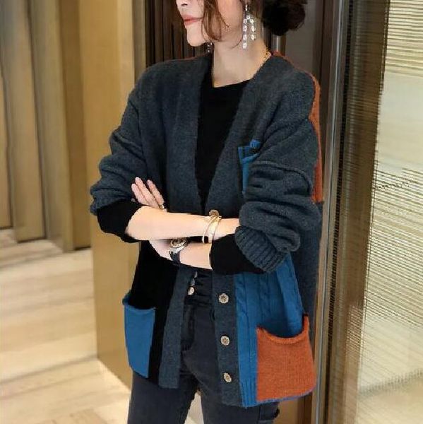 2023 women's sweaters designer classic loose women fashion simple casual cardigans wool kit high stree coat pockets print lazy clothing, White;black
2023 women's sweaters designer classic loose women fashion simple casual cardigans wool kit high stree coat pockets print lazy clothing, White;black
