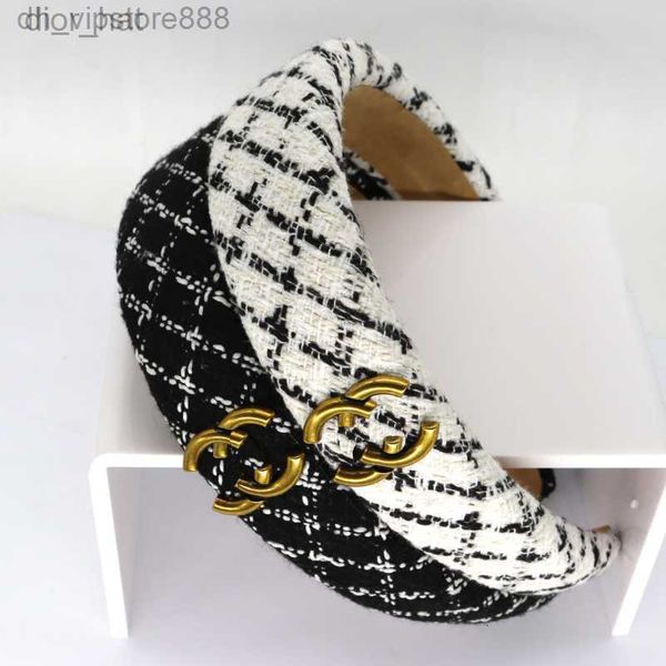 designer hairpin headbands elastic hair hoop handmade c-letter vintage style exaggerated personality temperament headband home1, Golden;silver
designer hairpin headbands elastic hair hoop handmade c-letter vintage style exaggerated personality temperament headband home1, Golden;silver