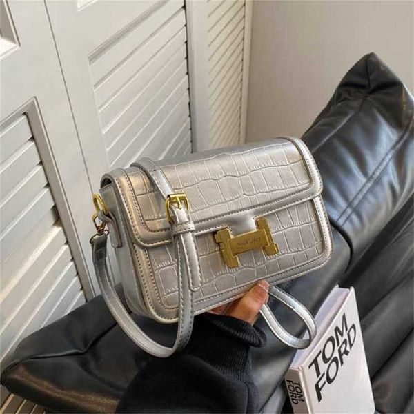 26% off bag 2024 new launch designer handbag netizen spring/summer solid color advanced feel versatile crossbody small square
26% off bag 2024 new launch designer handbag netizen spring/summer solid color advanced feel versatile crossbody small square