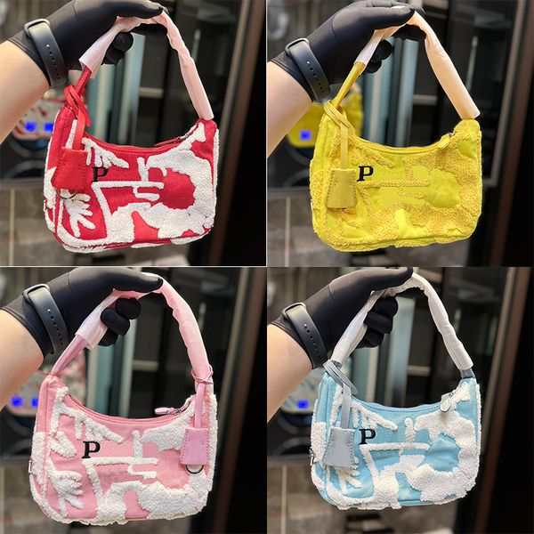 designer underarm bag womens canvas bag shoulder bag embroidery pattern p letter cow bag multi-color option
designer underarm bag womens canvas bag shoulder bag embroidery pattern p letter cow bag multi-color option