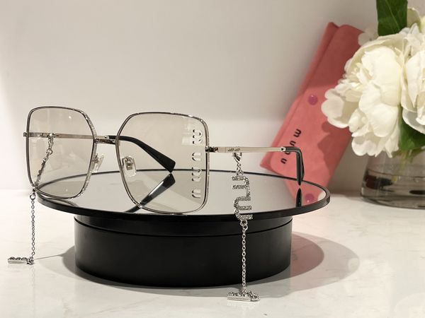 counter synchronization mu i sunglasses large box high-quality hollowed out light luxury sunglasses box high-end sunglasses, White;black
counter synchronization mu i sunglasses large box high-quality hollowed out light luxury sunglasses box high-end sunglasses, White;black