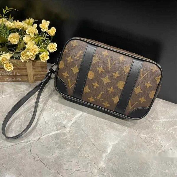 handbag luxury designer men's and women's handbag wallet fashion versatile classic plaid casual
handbag luxury designer men's and women's handbag wallet fashion versatile classic plaid casual