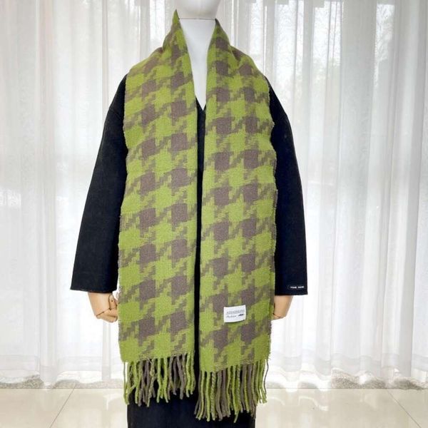 autumn winter korean neckerchief houndstooth tassels fashion all match thick warm scarf student couple tide, Blue;gray
autumn winter korean neckerchief houndstooth tassels fashion all match thick warm scarf student couple tide, Blue;gray