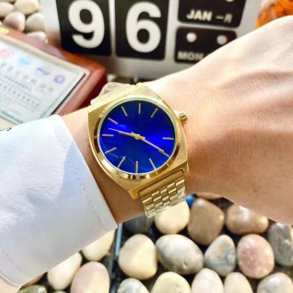 nixo fashion couple watch retro square dial small gold watch men and women hip hop steel band watch0, Slivery;brown
nixo fashion couple watch retro square dial small gold watch men and women hip hop steel band watch0, Slivery;brown