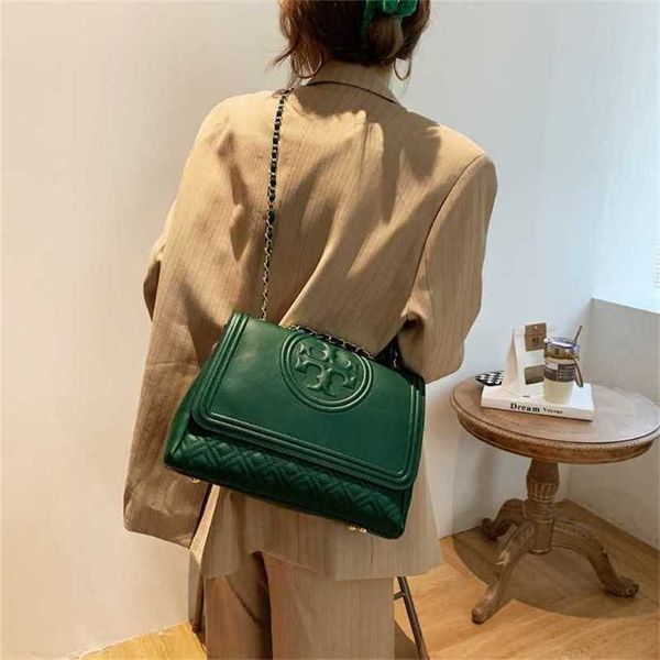 20% off bag 2024 new launch designer handbag new big cousin same style lingge one crossbody solid color tassel
20% off bag 2024 new launch designer handbag new big cousin same style lingge one crossbody solid color tassel