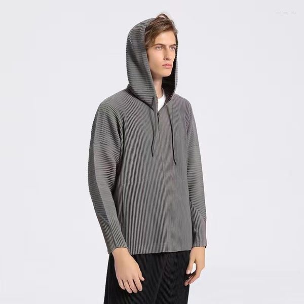 men's hoodies pleated classic solid color sweaters for men 2023 autumn long sleeve one button loose causal drawstring hooded top, Black
men's hoodies pleated classic solid color sweaters for men 2023 autumn long sleeve one button loose causal drawstring hooded top, Black