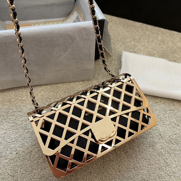 designer women shoulder bag gold hardware metal hollowed out woven bag matelasse chainhandbag oblique shoulder bag sacoche makeup bag card h
designer women shoulder bag gold hardware metal hollowed out woven bag matelasse chainhandbag oblique shoulder bag sacoche makeup bag card h