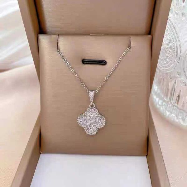 diamond ring accessories luxury designer necklace flowers clover bangle women four leaf grass with micro inlay of zircon light and niche hig, Silver
diamond ring accessories luxury designer necklace flowers clover bangle women four leaf grass with micro inlay of zircon light and niche hig, Silver