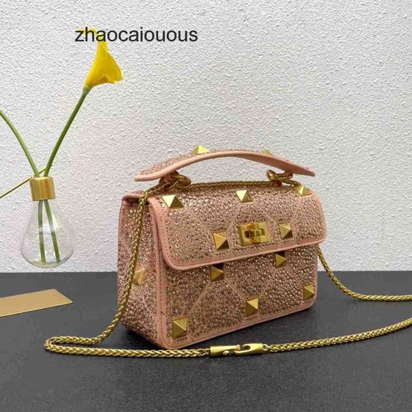 portable autumn high valantioes bag outdoor grade bag feeling luxurys small chain with trendy rivet full diamond single crystal shoulder dia
portable autumn high valantioes bag outdoor grade bag feeling luxurys small chain with trendy rivet full diamond single crystal shoulder dia