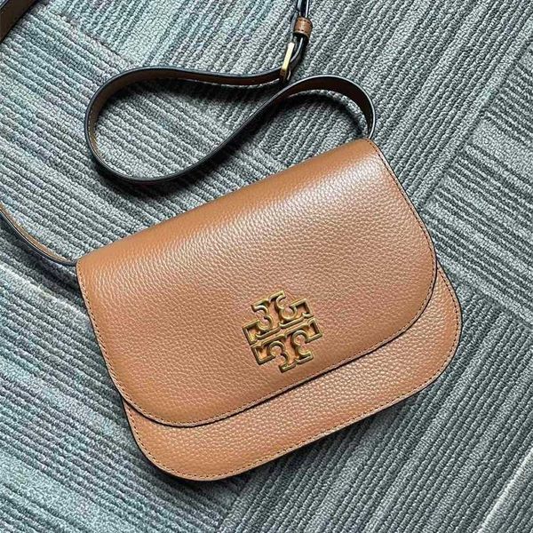 20% off bag 2024 new launch designer handbag early launch new solid litchi pattern one oblique straddle versatile saddle
20% off bag 2024 new launch designer handbag early launch new solid litchi pattern one oblique straddle versatile saddle